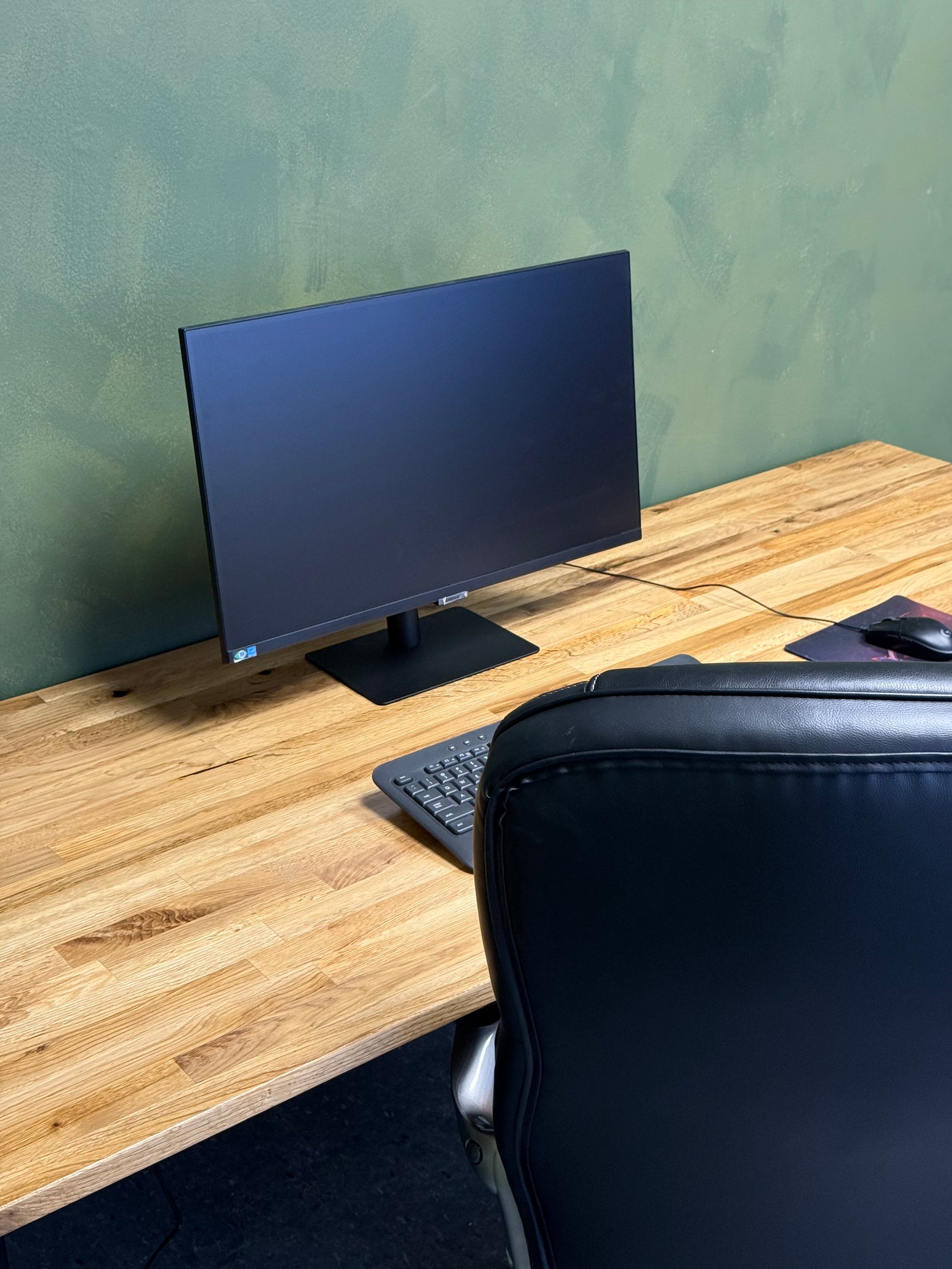 Solid Oakwood standing desk