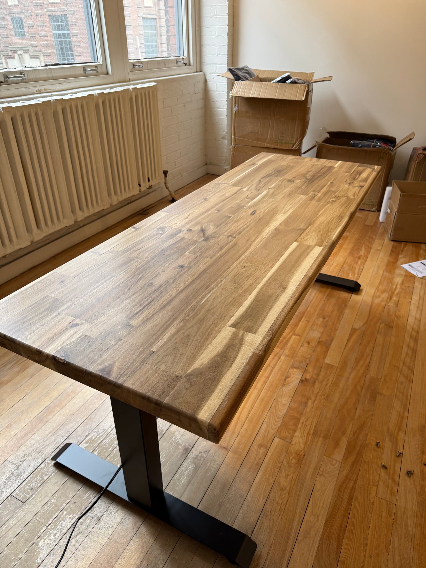 Acacia desk - Natural